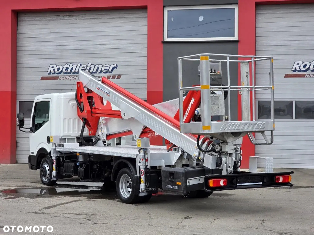 Nissan Cabstar - 3
