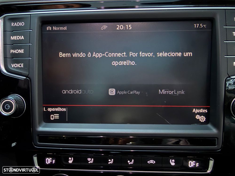 VW Passat Variant 2.0 TDI Highline DSG 4Motion - 33