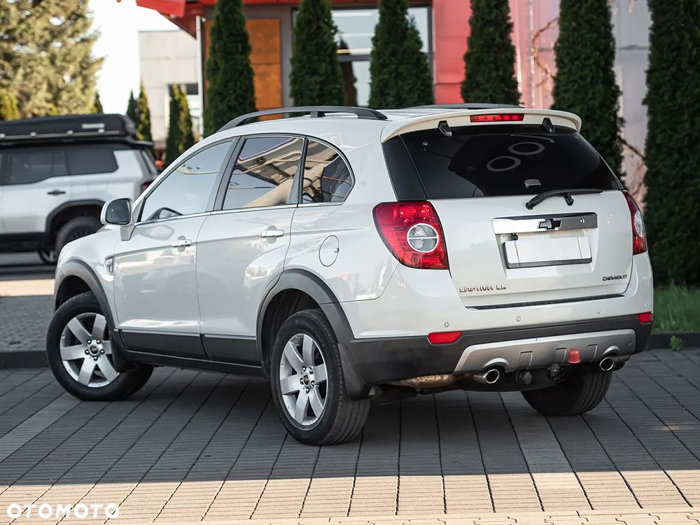 Chevrolet Captiva - 9
