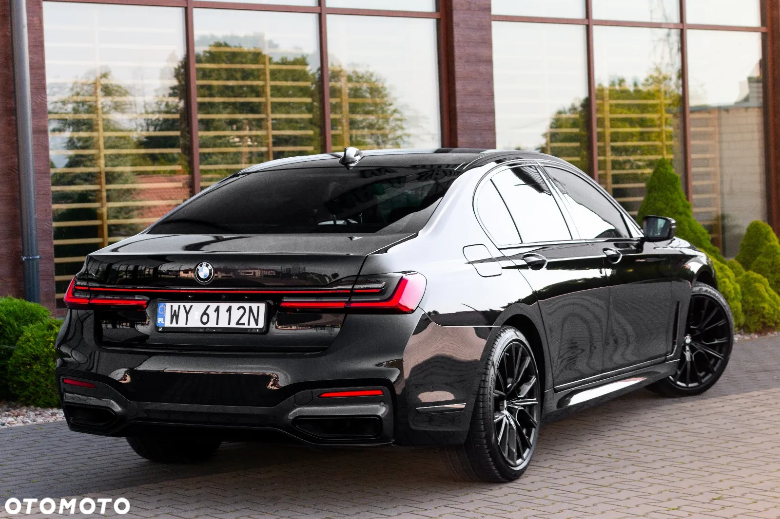 BMW Seria 7 730d xDrive sport - 14