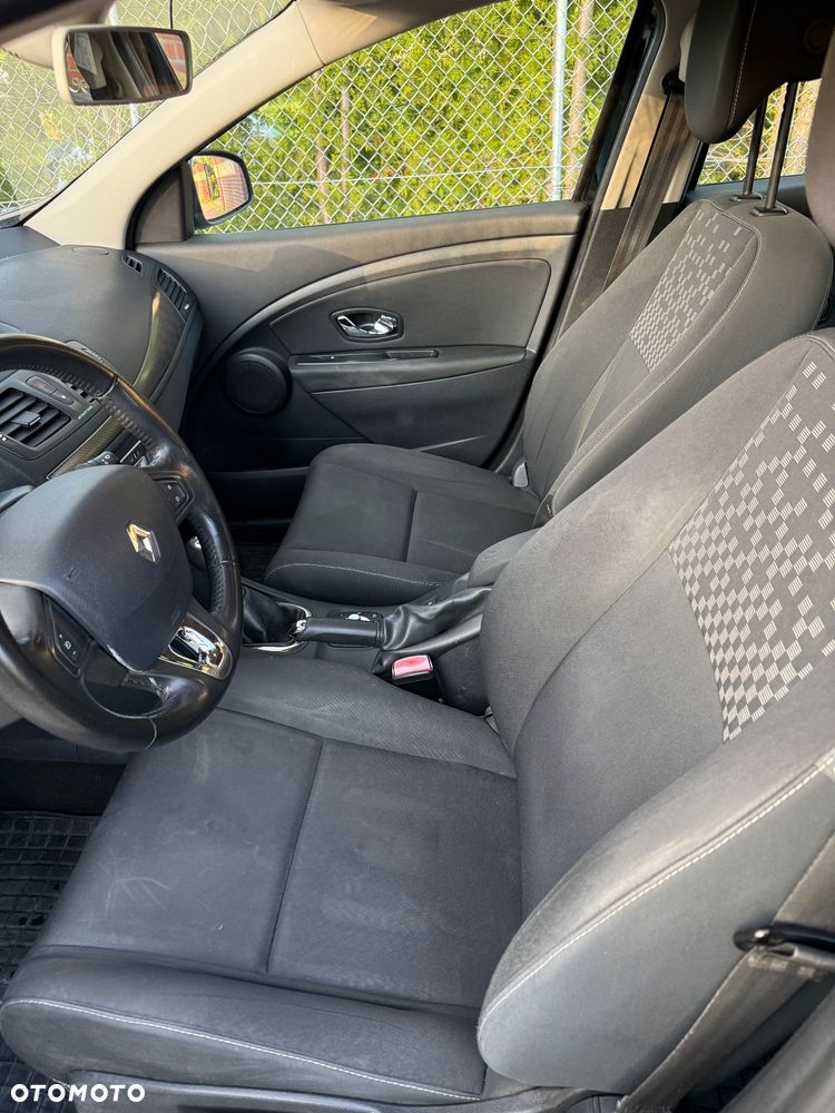 Renault Megane 1.5 dCi Life - 11