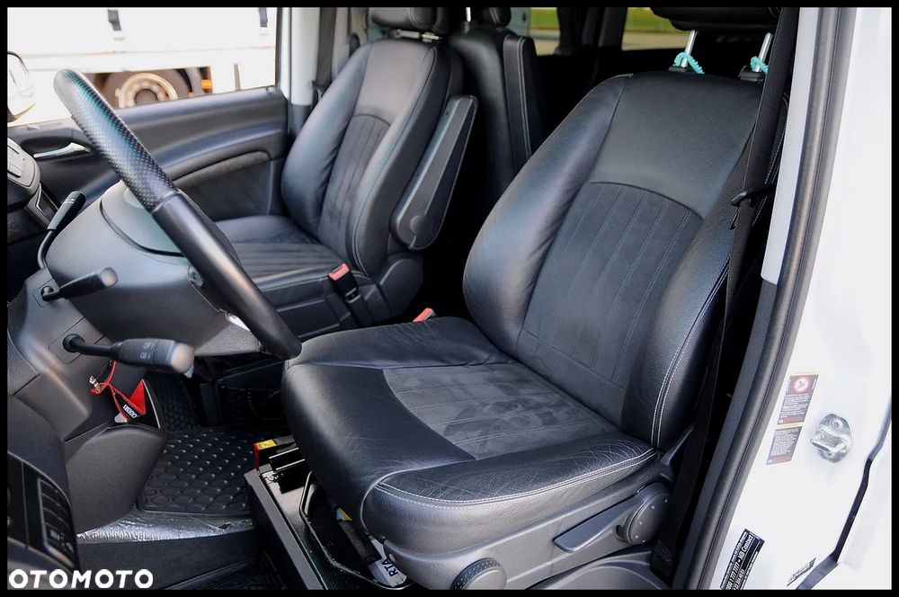 Mercedes-Benz Viano - 23