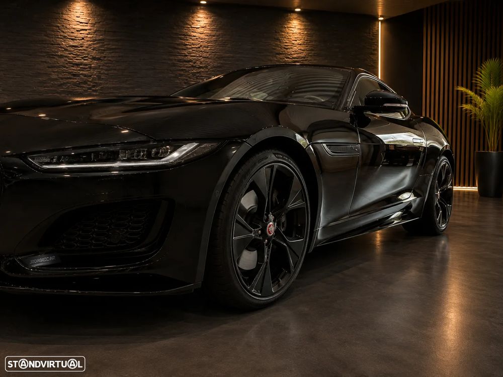 Jaguar F-Type 2.0 i4 R-Dynamic Black - 3