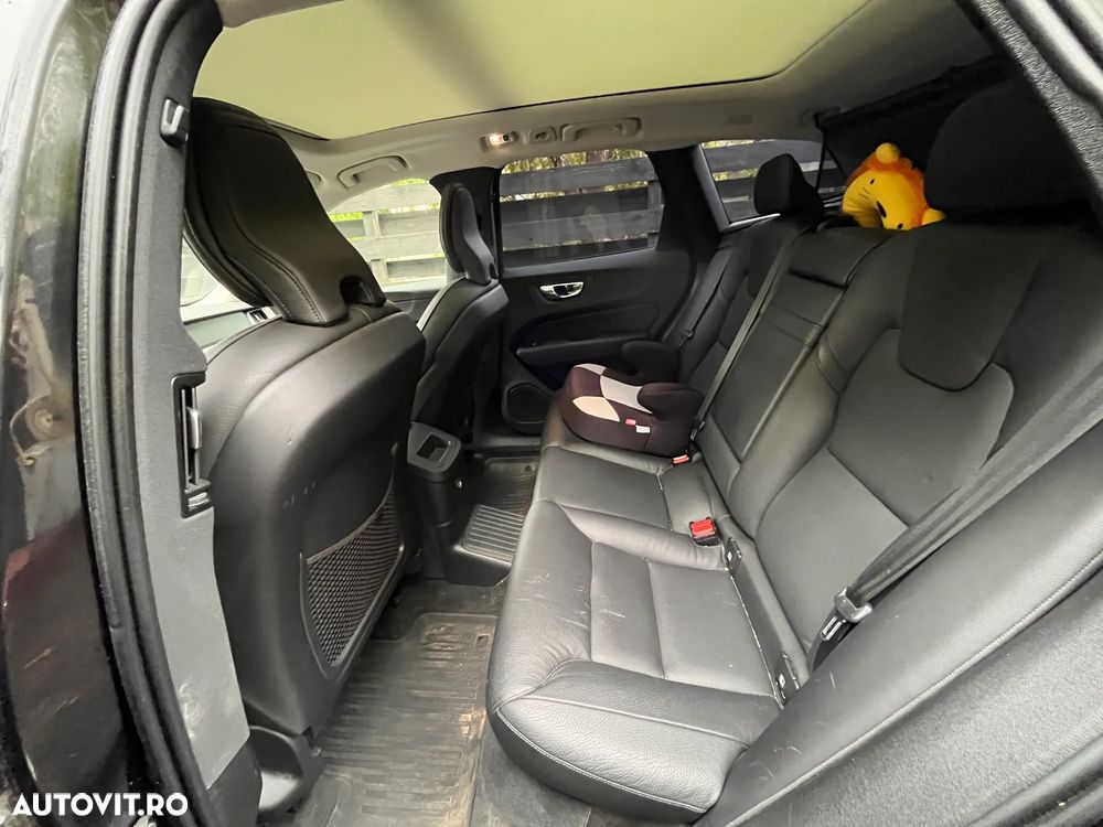Volvo XC 60 T8 AWD Recharge Geartronic Polestar Engineered - 10