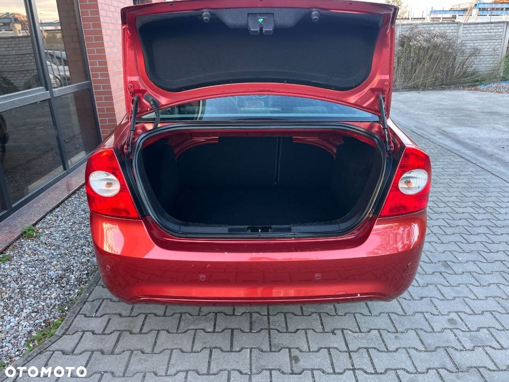 Ford Focus 1.6 Trend - 24