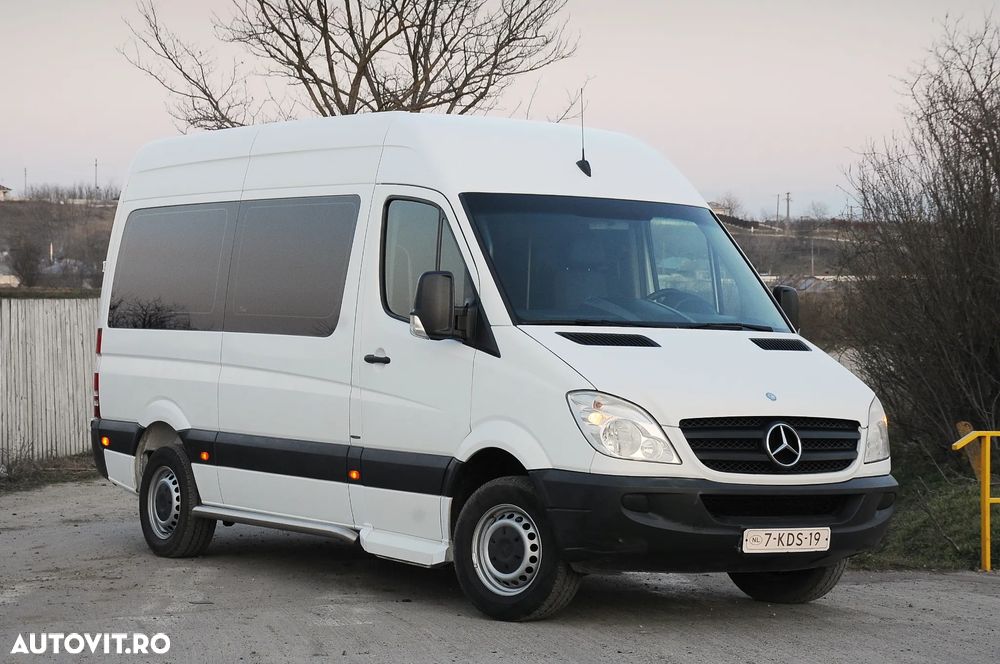 Mercedes-Benz Sprinter - 2