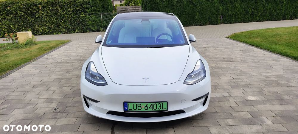 Tesla Model 3 - 2