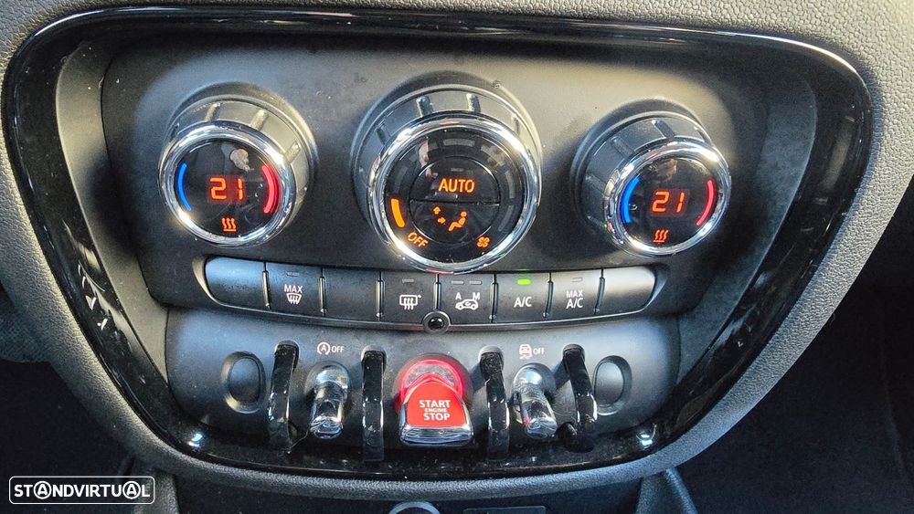 MINI Clubman One D Auto - 29