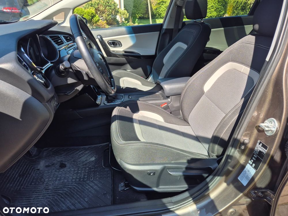 Kia Ceed 1.6 GDI L DCT - 10
