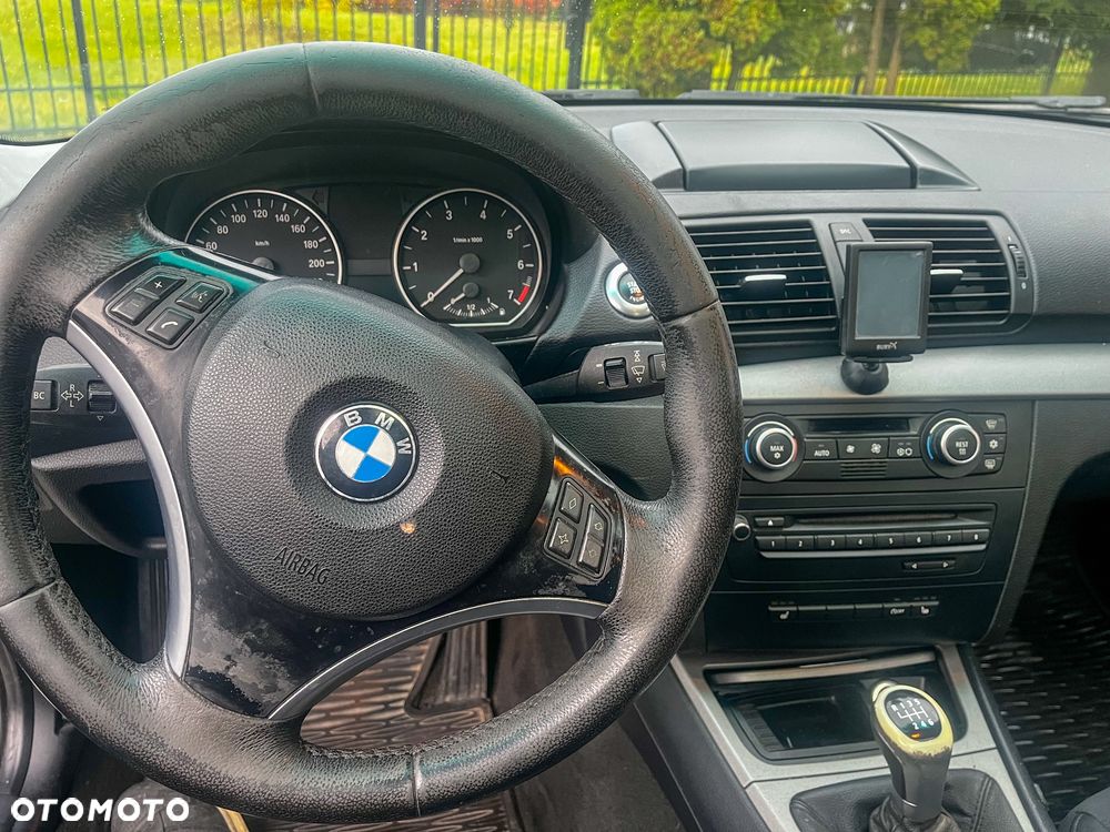 BMW Seria 1 118i - 9