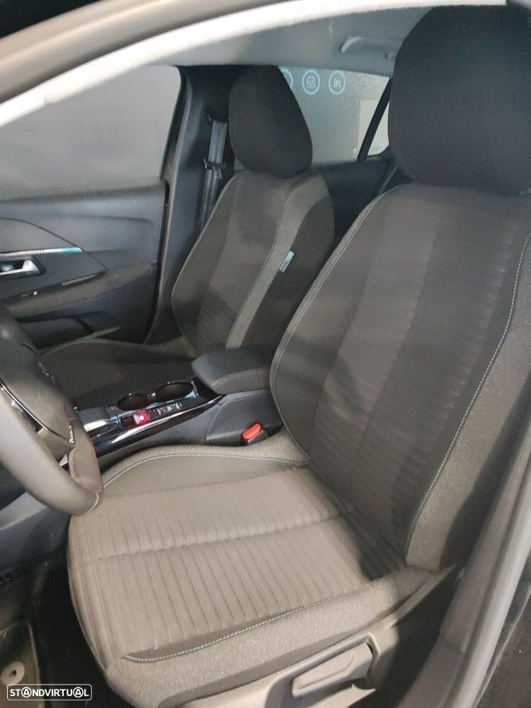 Peugeot e-208 50 kWh Style - 4