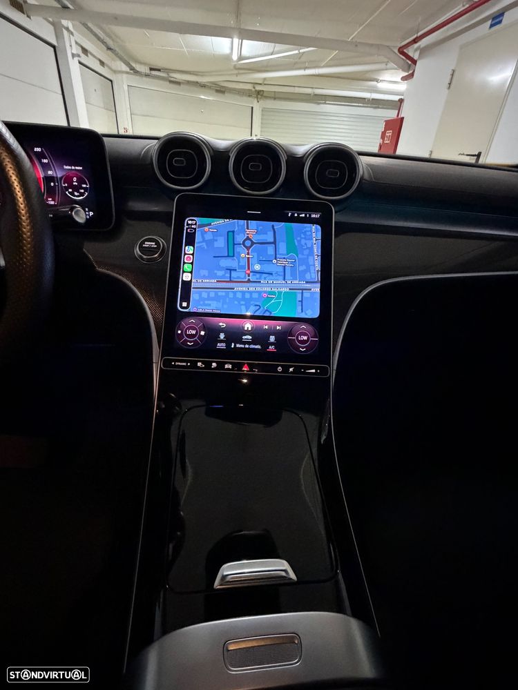 Mercedes-Benz C 300 e AMG Line - 21