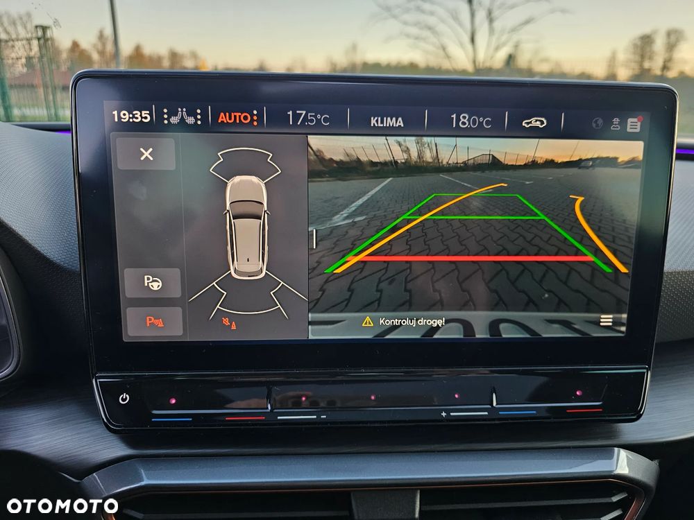 Cupra Leon Sportstourer 2.0 TSI 4Drive DSG VZ CUP - 22