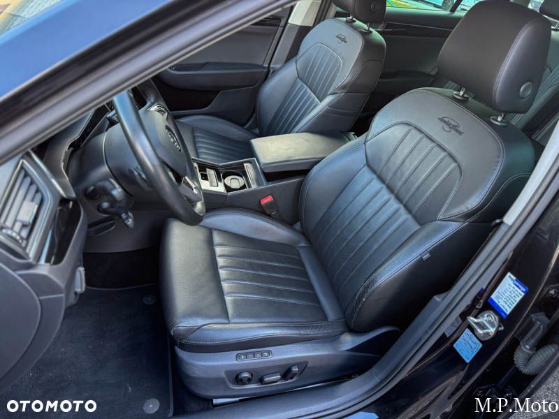 Skoda Superb 2.0 TDI 4x4 DSG L&K - 38