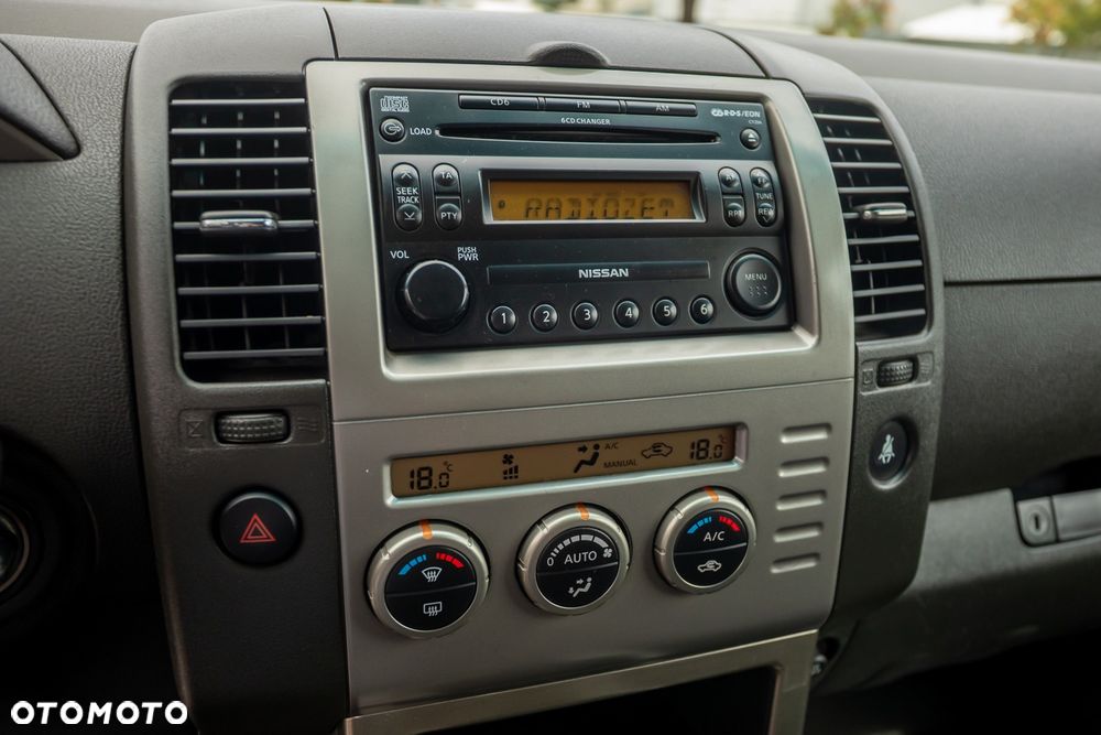 Nissan Pathfinder 2.5 dCi Premium - 19