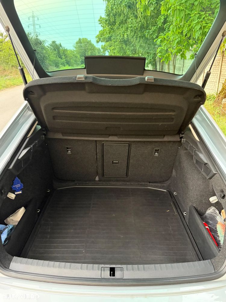 Skoda Octavia 2.0 TDI DSG Style - 7