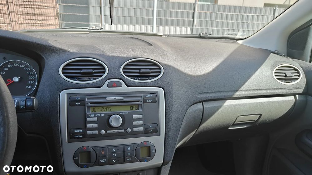 Ford Focus - 14
