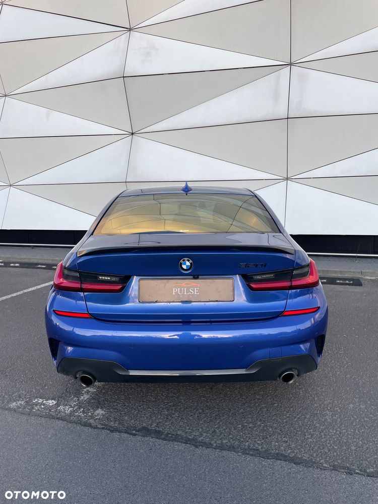 BMW Seria 3 320i GPF xDrive M Sport Shadow - 7