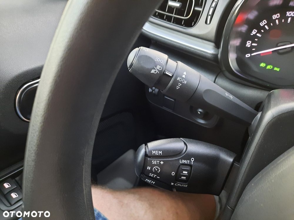 Citroën C3 1.5 BlueHDi Live S&S - 24