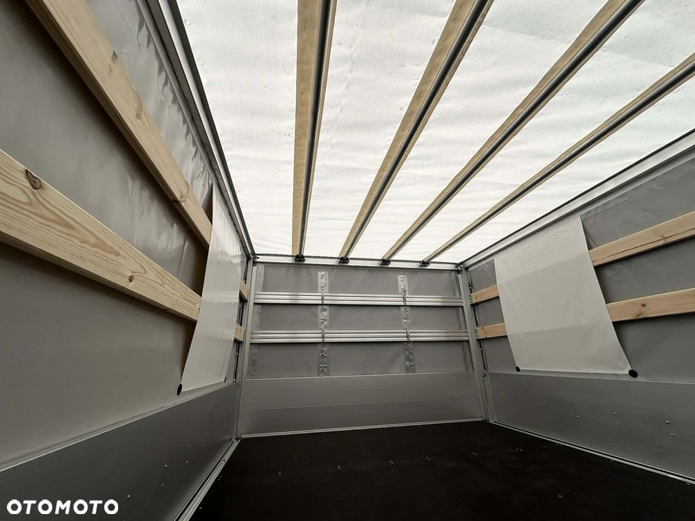 Volkswagen Crafter - 16