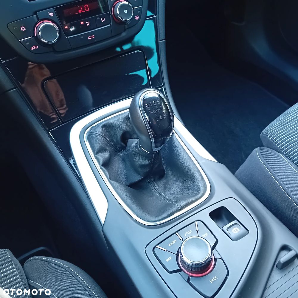 Opel Insignia 2.0 CDTI Cosmo - 33