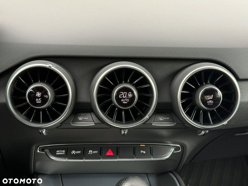 Audi TT Coupé - 20