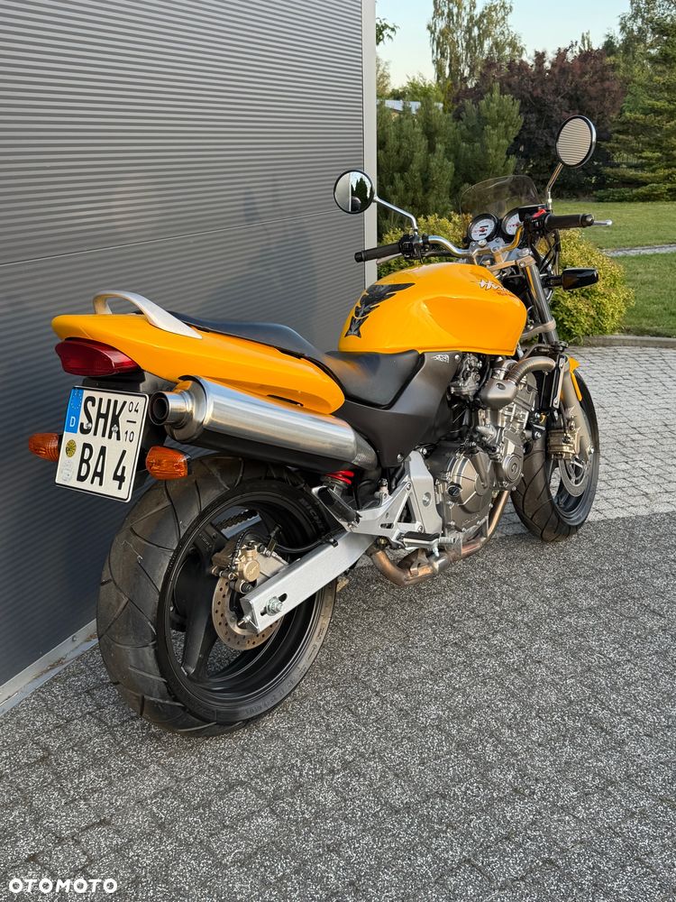 Honda CB - 12