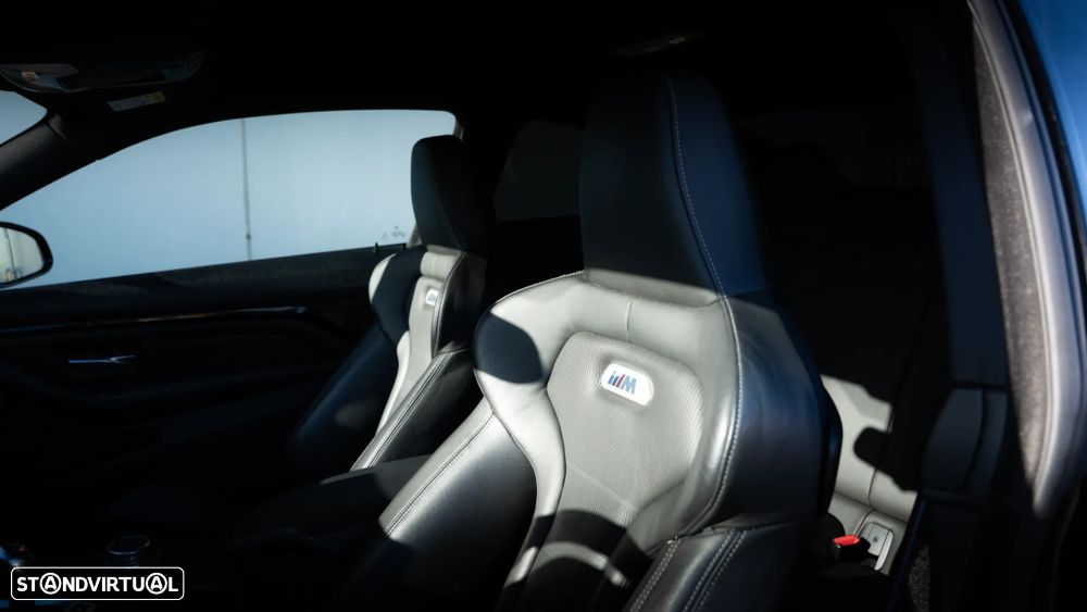 BMW M4 Coupe DKG Competition - 30