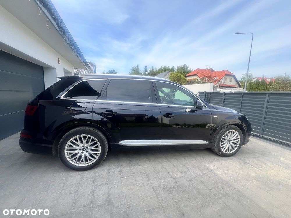 Audi Q7 - 2