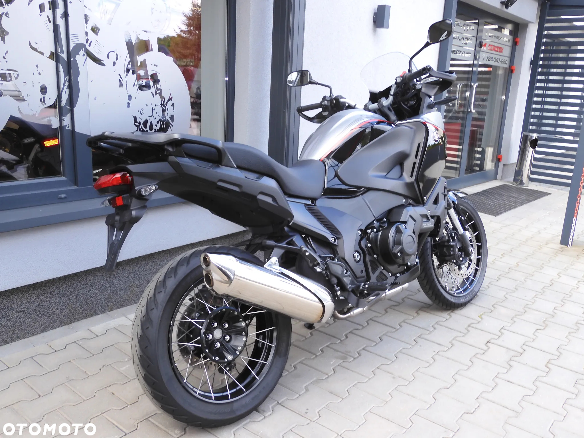 Honda VFR - 11