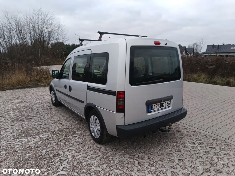 Opel Combo Tour - 10
