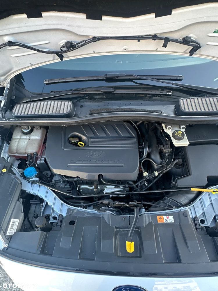 Ford Grand C-MAX - 18