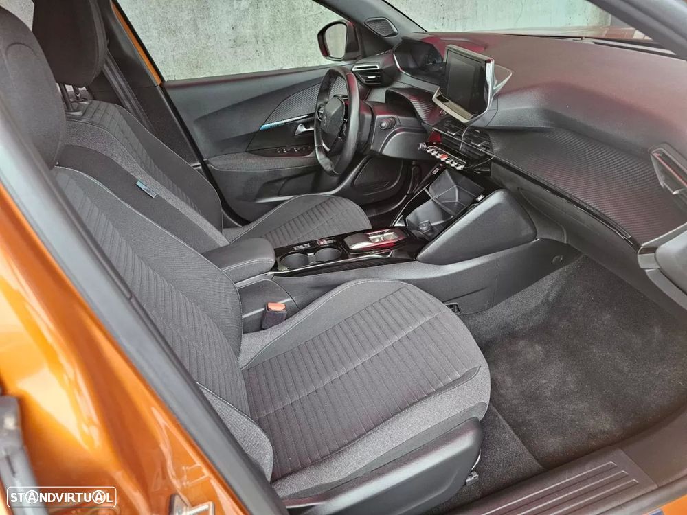Peugeot e-2008 50 kWh Style - 9