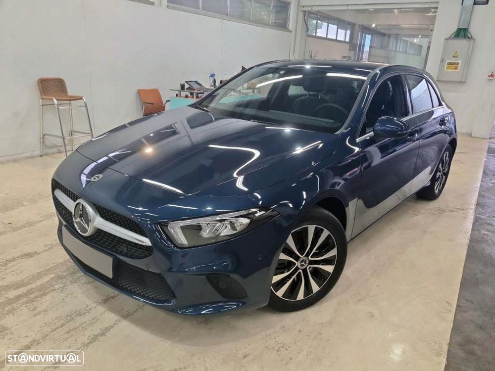 Mercedes-Benz A 250 e Style Plus - 1