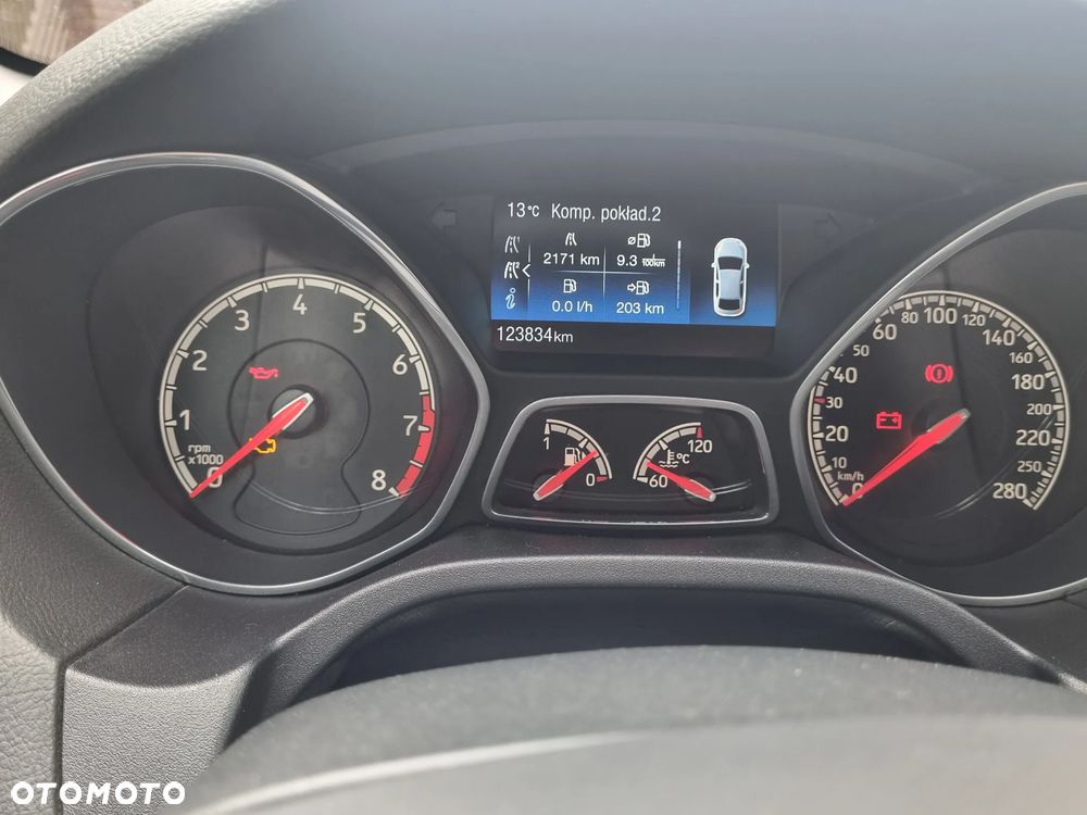Ford Focus 2.0 EcoBoost ST-2 - 6