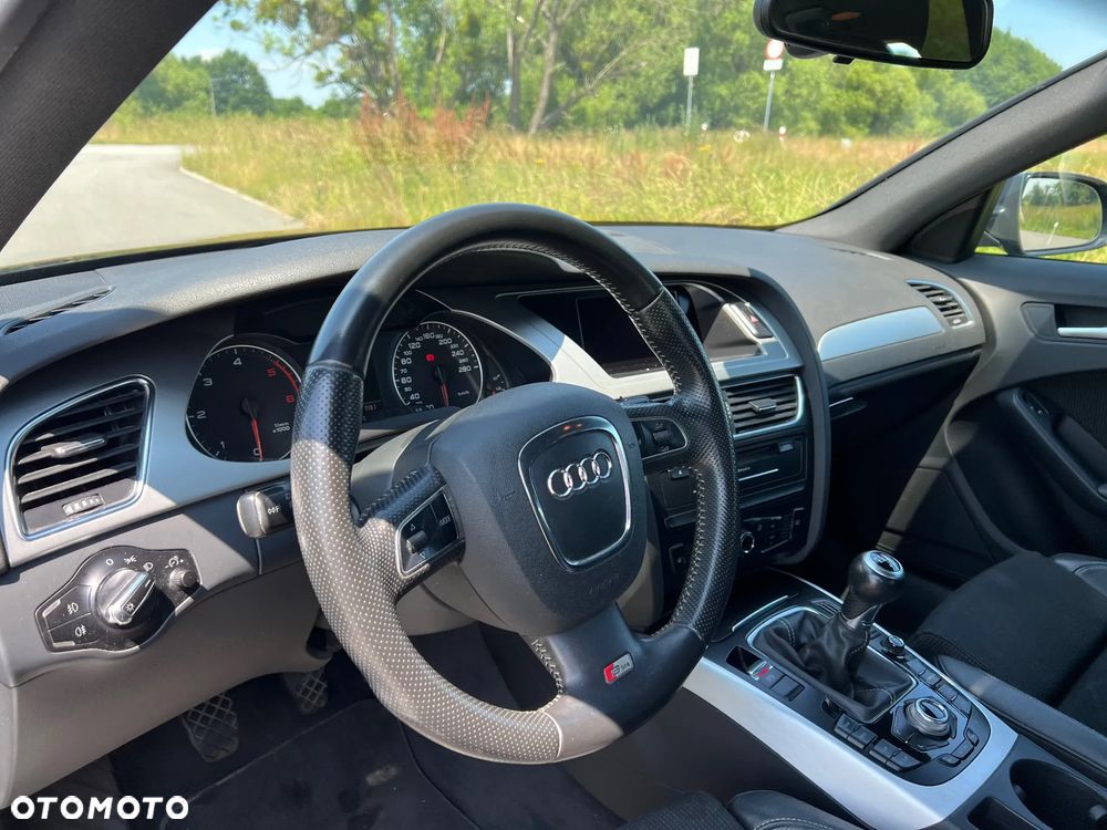 Audi A4 - 5