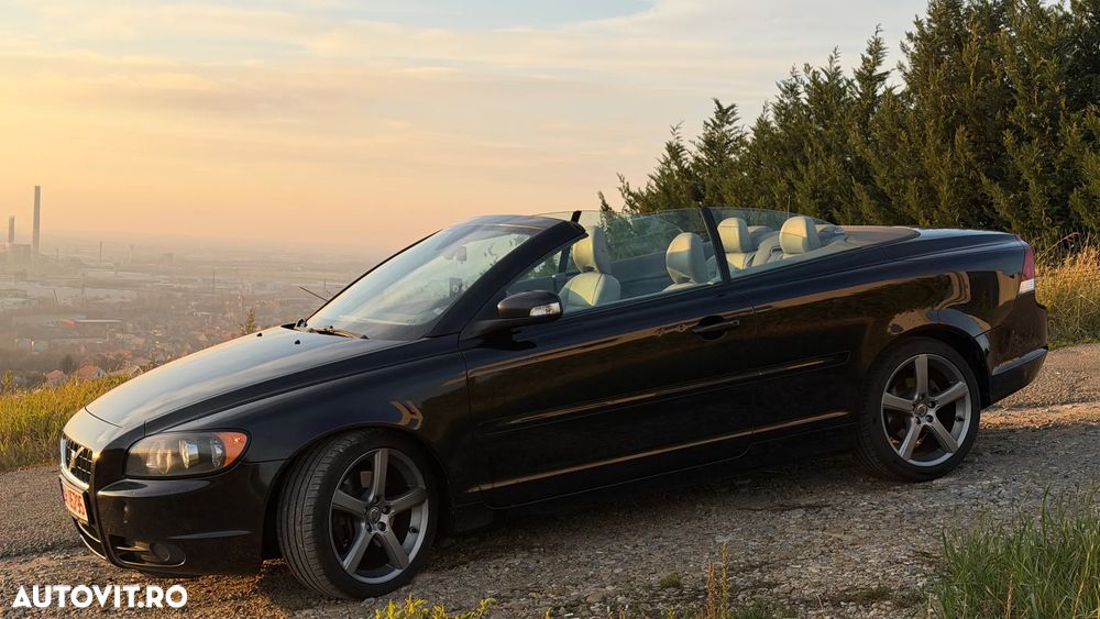 Volvo C70 2.0D Momentum - 23