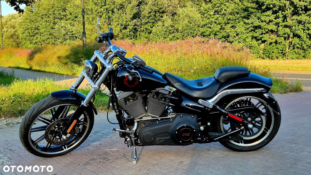 Harley-Davidson FXSB Breakout - 15