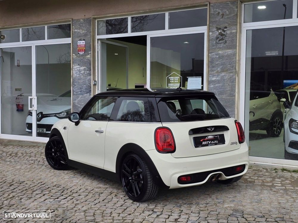 MINI 3 Portas Cooper S - 4