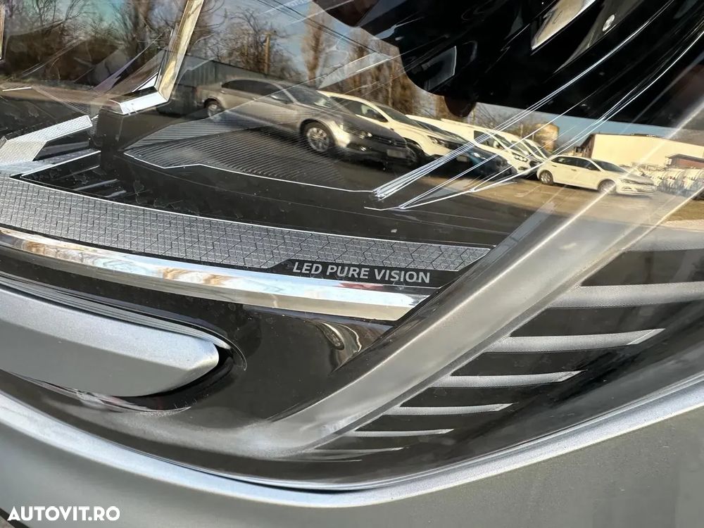 Renault Megane Blue dCi 116 Zen - 21