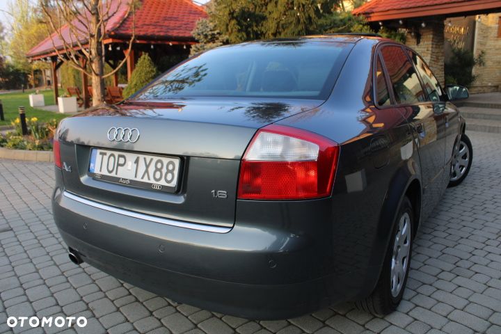 Audi A4 Limousine - 2