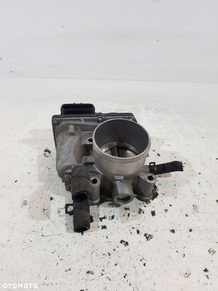 przepustnica 35100-2b300 kia ceed ii hyundai i30 1.6 gdi g4fd - 4