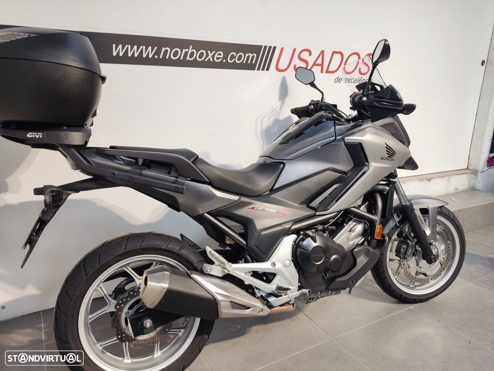 Honda NC750X 750 X - 6