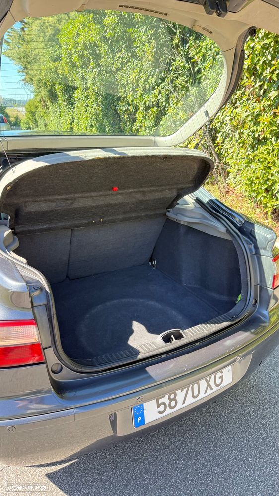 Renault Laguna 1.9 dCi Dynamique - 27