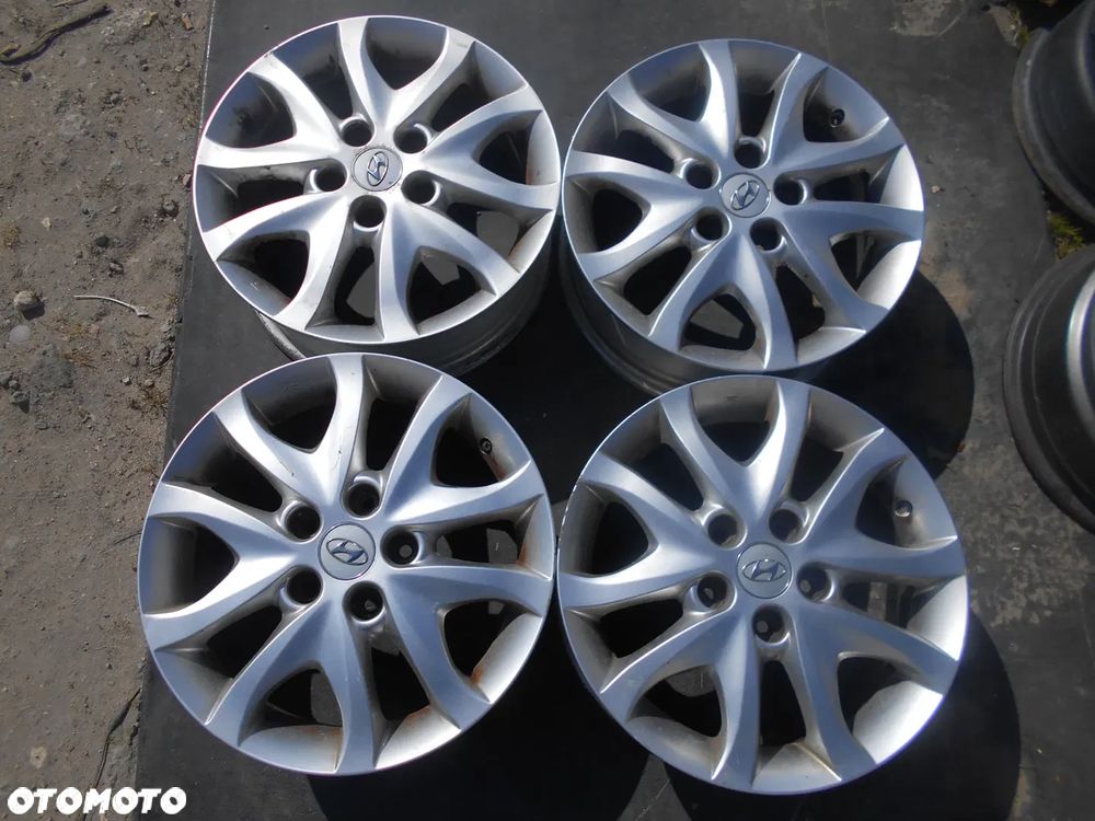 HYUNDAI I30 1.6 CRDI D4FB 128 KM 8U714691 CW KOMBI KOD LAKIERU 9F SILNIK SKRZYNIA  BIEGOW MASKA TURBO DZWI WTRYSKI ZDERZAK LAMPY ZAWIESZENIE ZBIORNIK BAK WSPOMAGANIE ELEKTRYCZNE LUSTERKA - 35