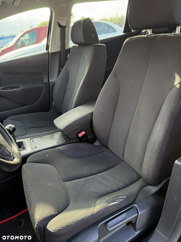 Volkswagen Passat Variant 1.9 TDI DPF Individual - 13