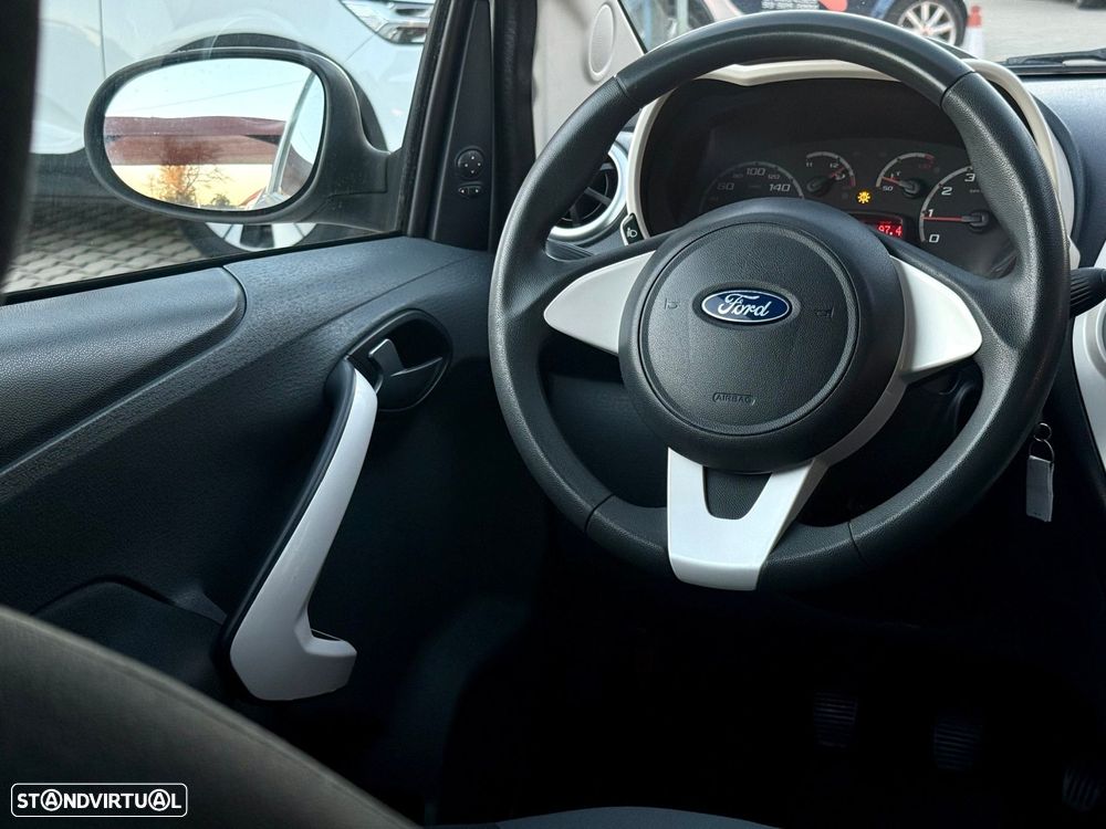 Ford KA 1.2 Titanium - 8