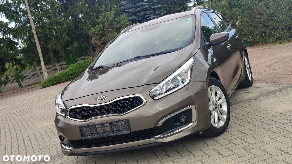 Kia Ceed 1.6 GDI Vision - 23