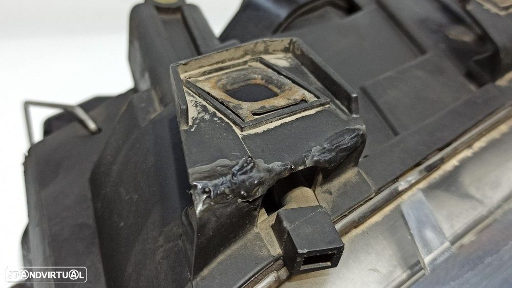 FAROL ESQUERDO AUDI A6 BERLINA (4B2) 1.9 TDI - 8