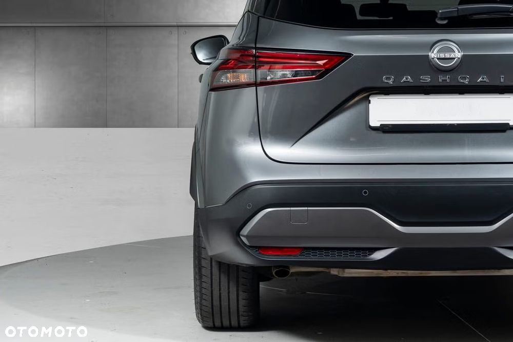 Nissan Qashqai 1.3 DIG-T MHEV N-Connecta Xtronic - 4